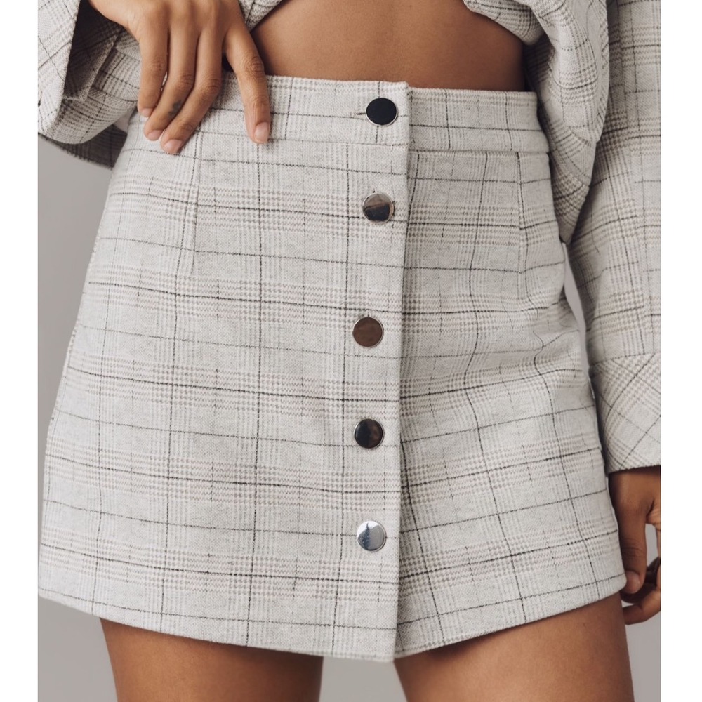 Maeve Cozy Plaid Grey Button‎ Front Skort Women's Size 12 Preppy Academic NEW